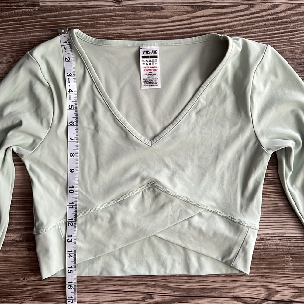 Gymshark Crossover Long Sleeve Crop Top Mist Green - Picture 8 of 9